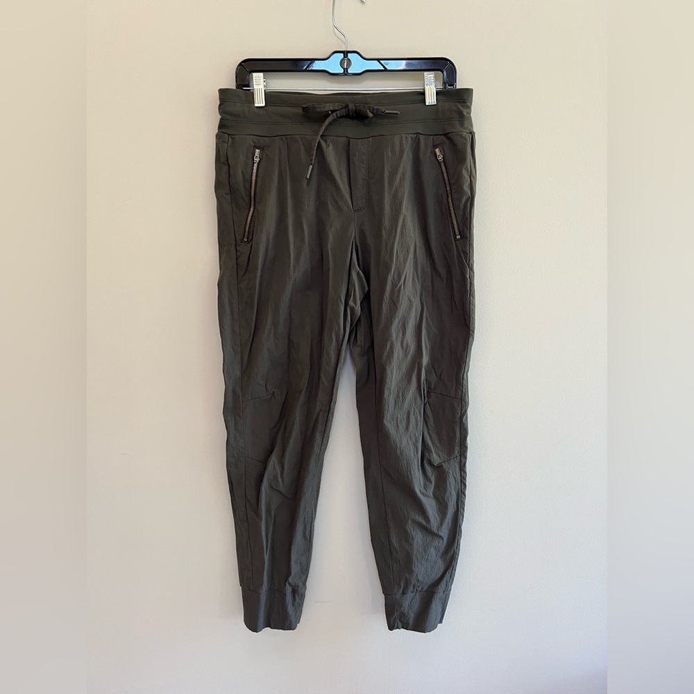 Athleta Trekkie Mid Rise Legacy Jogger Pants in Arbor Olive Green, 10 - Picture 3 of 12